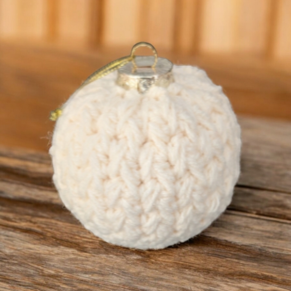 Hand Crocheted Christmas 🎄 Bauble/Ornament